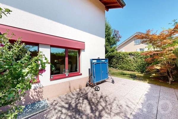 A charming family home with a garden in the heart of Épalinges 9
