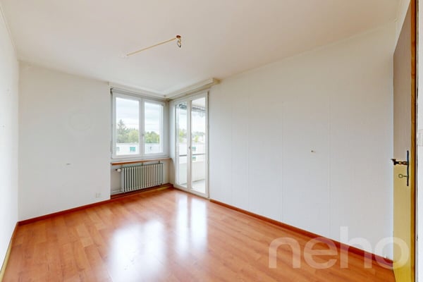 4.5 Zimmer Wohnung mit Südbalkon und viel Potenzial in Effretikon 2