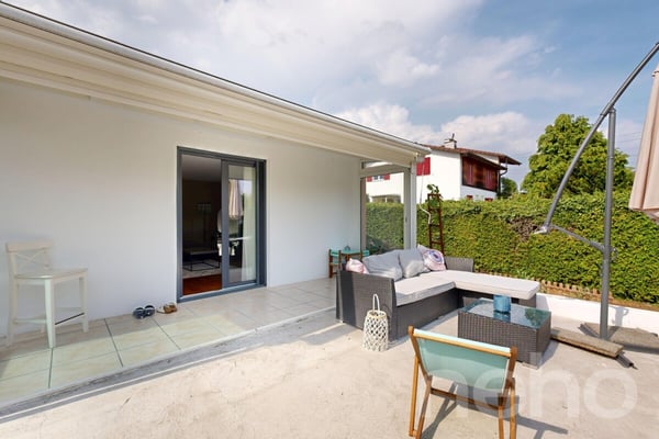 Modernisiertes Einfamilienhaus mit Designküche und Wintergarten 7