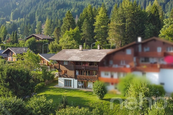 Chalet composé de 4 appartements au c?ur de Villars-sur-Ollon 2