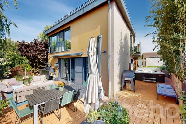 Maison d'architecte avec studio indépendant dans un cadre intimiste 9