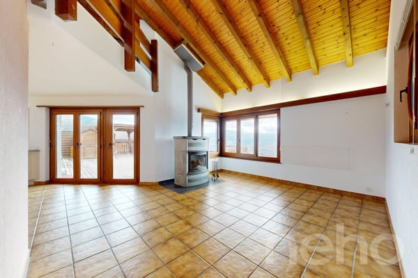 Maison spacieuse 8.5 + appartement 2.5 indépendant avec vue dégagé 4