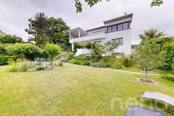 Top gepflegtes 6-Zimmer-Einfamilienhaus mit Weitblick in Uesslingen TG 1