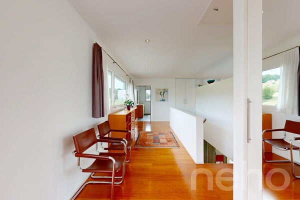 Top gepflegtes 6-Zimmer-Einfamilienhaus mit Weitblick in Uesslingen TG 12