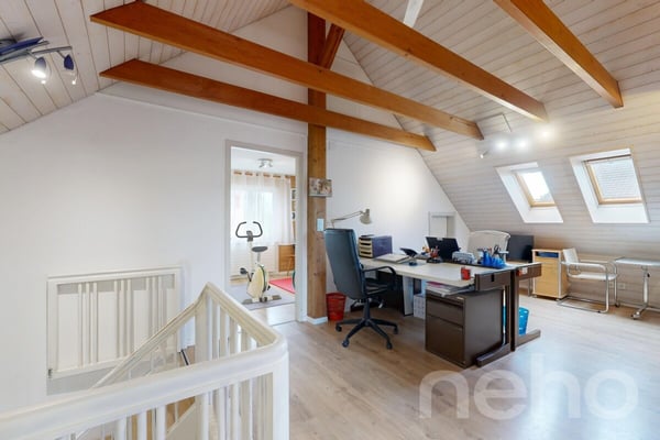 Gepflegtes 5.5-Zimmer-EFH mit wunderschönem Garten in Niederuzwil 8