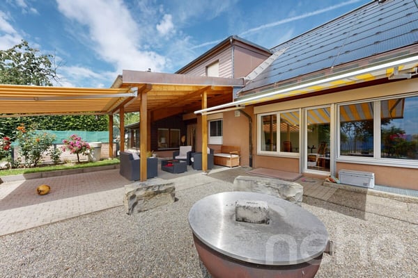 Modernisiertes Generationenhaus mit Weitblick in Gysenstein 2