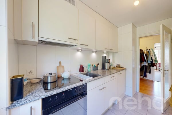 Charmante 3.5-Zimmer-Wohnung in Zürich Höngg 5