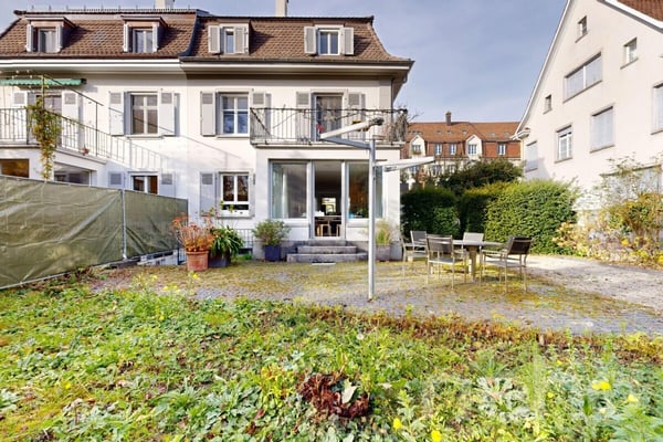 Neubau: Geräumige 2.5-Zimmerwohnung an zentrumsnaher Lage 2