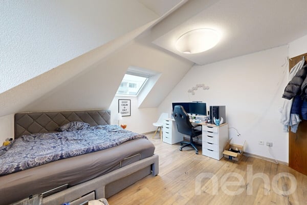 Charmante 3.5-Zimmerwohnung mit offener Galerie und Cheminée 9