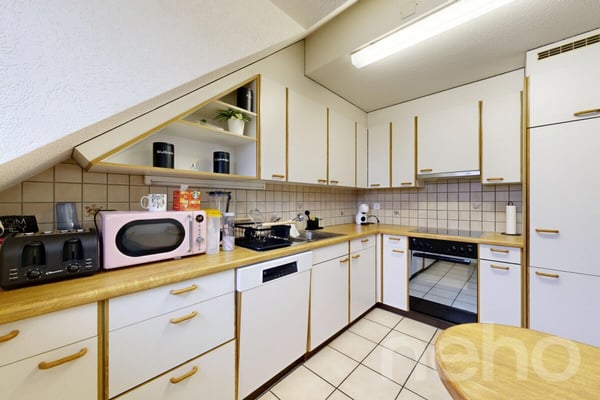Charmante 3.5-Zimmerwohnung mit offener Galerie und Cheminée 5