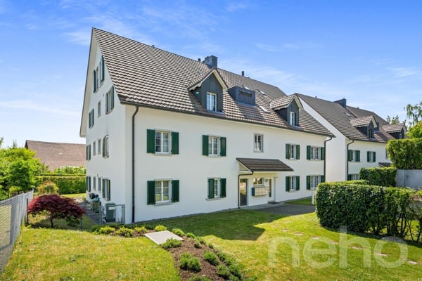 Helle 5.5-Zimmer-Dach-Maisonette-Wohnung mit Ausblick 2