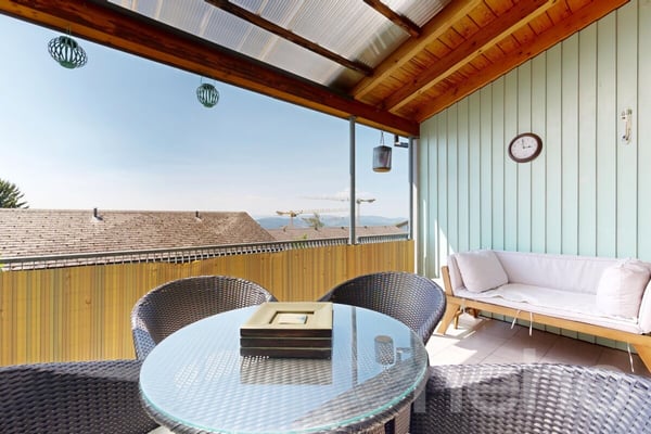5.5-Zimmer Reihenhaus mit hervorragendem Wohn-Setup und Weitsicht 3