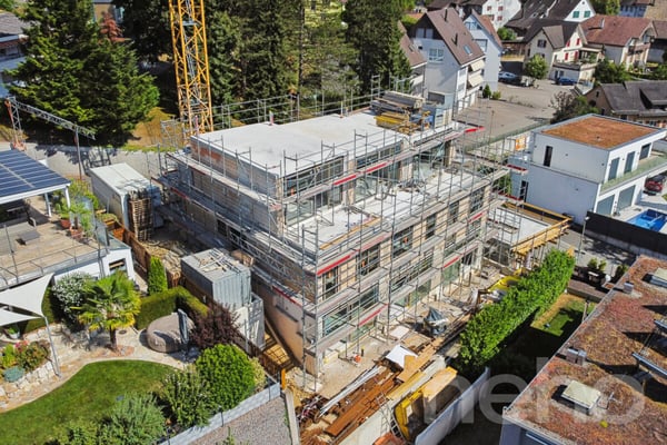 Reiheneckhaus mit Attika, Garten und Weitblick 4