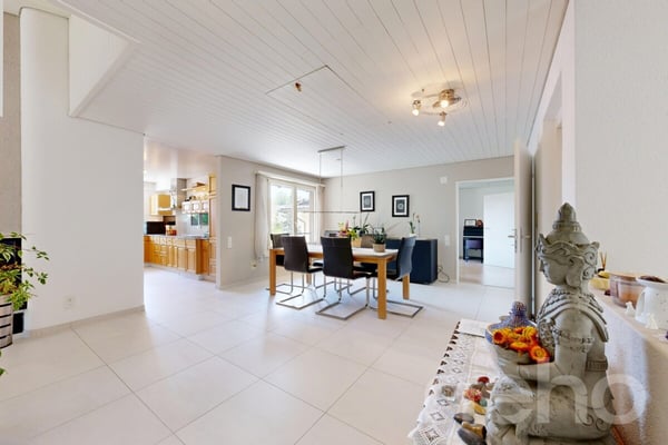 Aussergewöhnliches 6.5-Zimmer-Doppeleinfamilienhaus 5