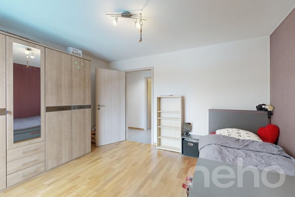 Appartement T4 de 106 m² avec vue montagne à la Chaux-de-Fonds 4