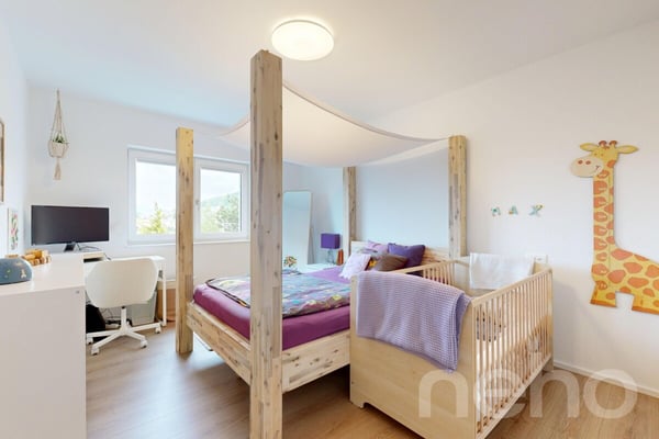 Modernes Zweifamilienhaus mit Weitsicht und hohem Komfort 9
