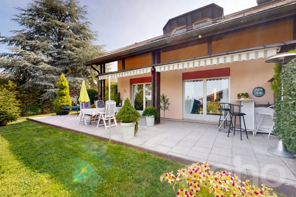 Charmante maison avec grand jardin arboré, et vue sur le Jura! 3