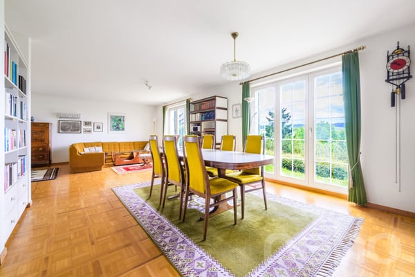 Einfamilienhaus mit Weitsicht, Privatsphäre und Traumgarten 11