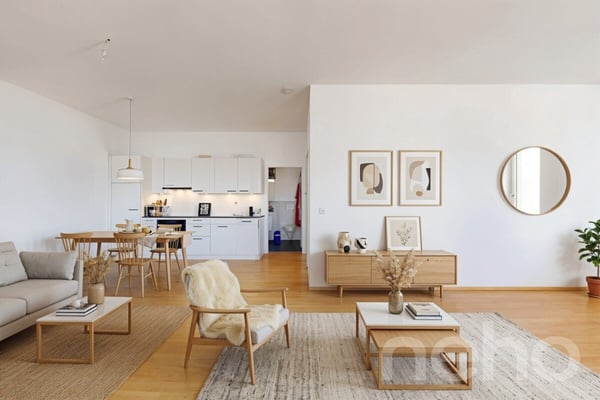 Élégant 2.5 pièces rénové avec belle hauteur sous plafond 4