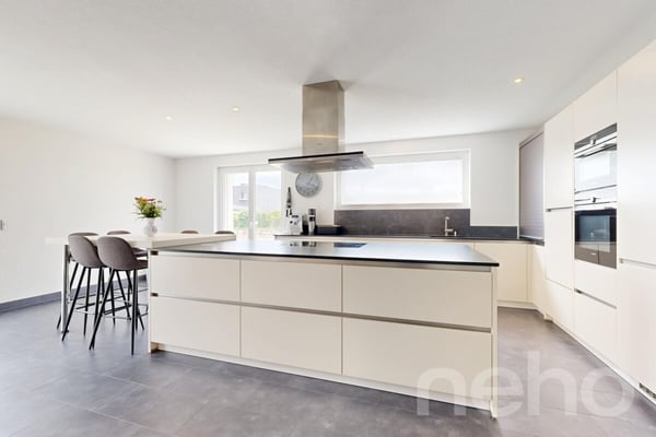 Magnifique maison familiale de 215 m² dans un cadre verdoyant à Bonfol 4