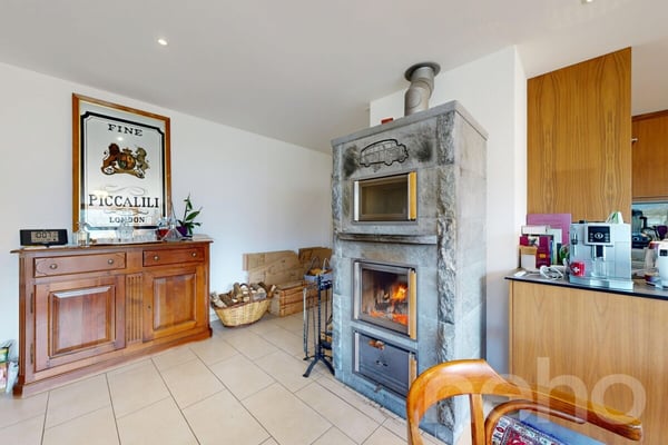 Villa contemporaine avec vue sur les Dents du Midi et potentiel unique 8