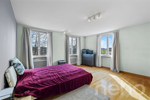 Exklusive 8 Zimmer-Villa mit zusätzlichem Einfamilienhaus auf 1624m² 8