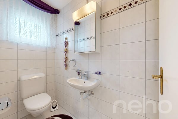 Helle Attikawohnung mit Dachterrasse, Cheminée & Charme 10