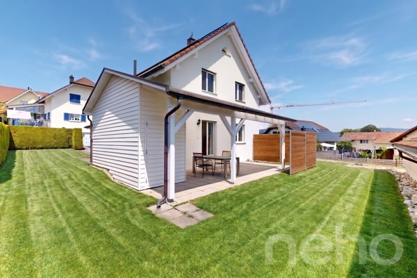 Stilvoll wohnen mit moderner Energie - 5.5-Zimmer-Einfamilienhaus 2