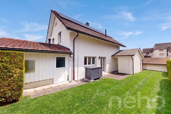 Stilvoll wohnen mit moderner Energie - 5.5-Zimmer-Einfamilienhaus 12
