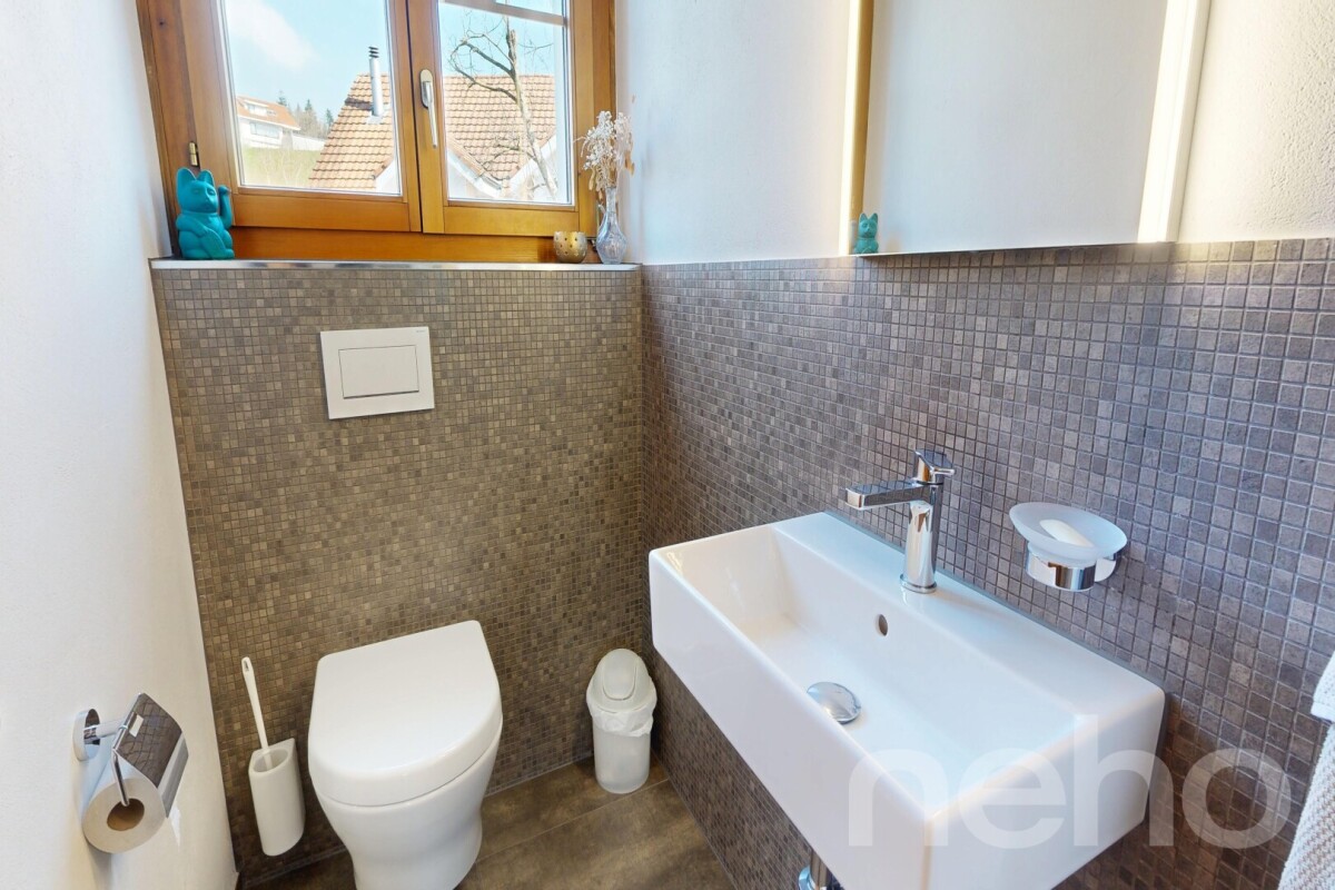 Immobilie in Gelfingen - Liebhaberobjekt mit Charme, viel Platz und moderner Technik - Bild 11