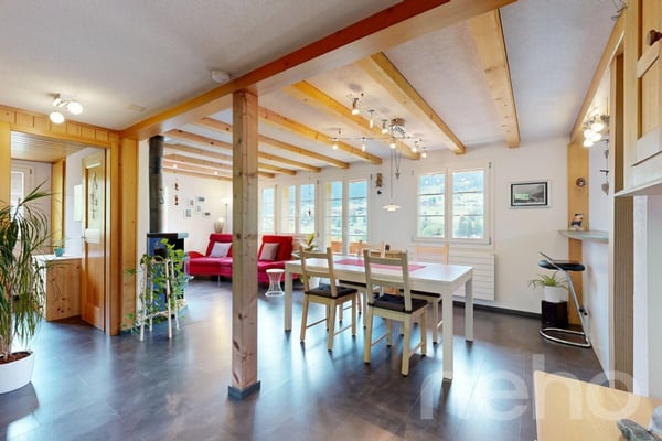 Familiäres Wohnen mit Einliegerwohnung und Bergpanorama 4