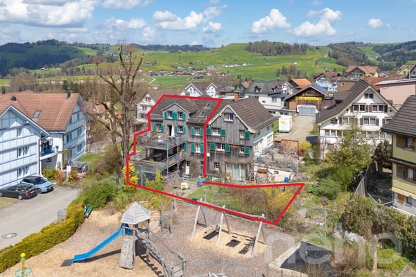 Vielseitige Liegenschaft mit Einliegerwohnung in idyllischer Naturlage 1