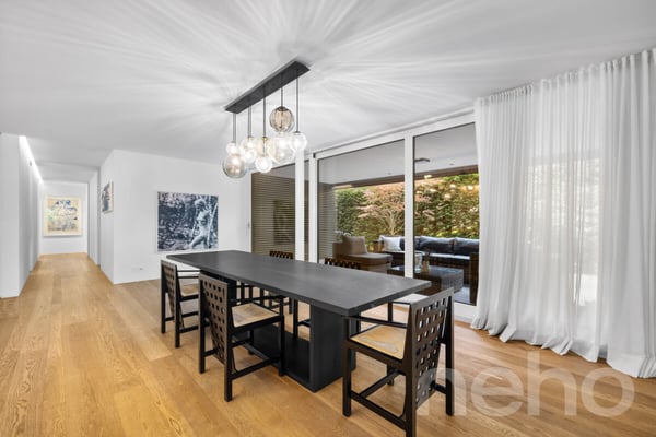 Exklusive Luxuswohnung der Extraklasse - Wohnen auf einer Ebene 3