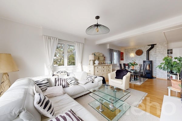 Appartement avec jardin privatif et piscine en copropriété 3