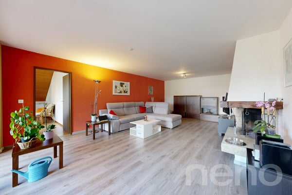 Appartement familial de 5,5 pièces et 157 m² avec cheminée et garage 2