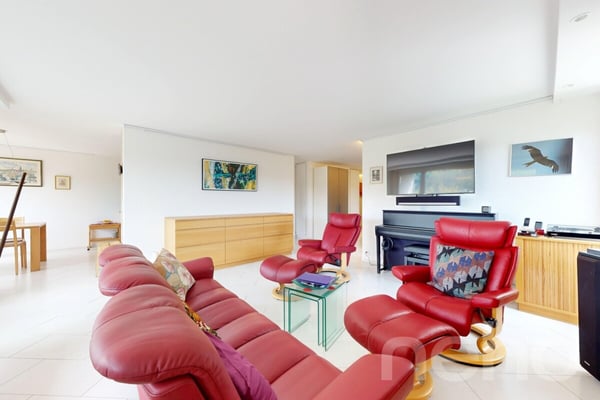 Grosszügige 5.5 Zimmer Wohnung für Familien 2