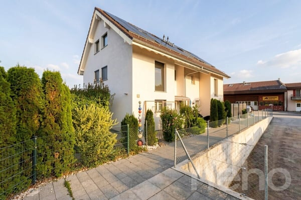 Magnifique villa avec jardin à Goumoens-la-Ville 12
