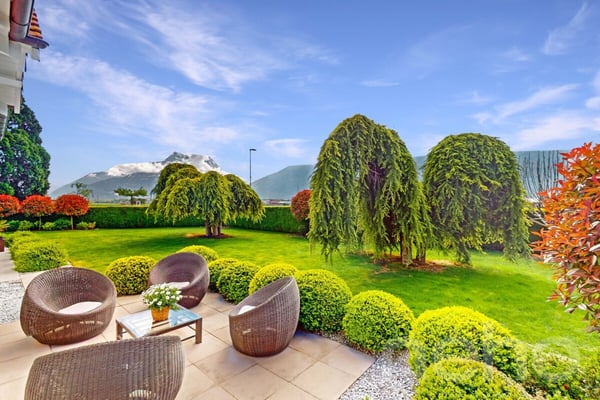 Maison meublée d?exception à Aigle avec vue et grand jardin 4