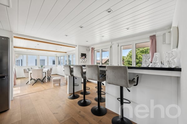 Einzigartiges Familienhaus mit Wellness und Weitsicht 3