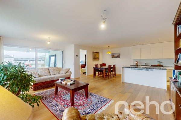 Attraktive 4.5-Zimmer-Wohnung in idealer Lage in Zürich 3