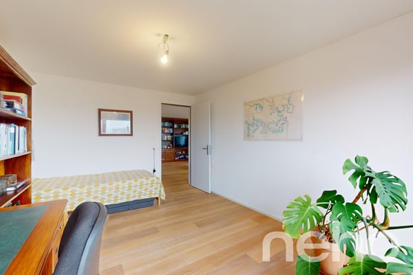 Attraktive 4.5-Zimmer-Wohnung in idealer Lage in Zürich 10