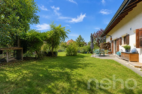 Agréable villa au jardin arboré, sans vis-à-vis 11