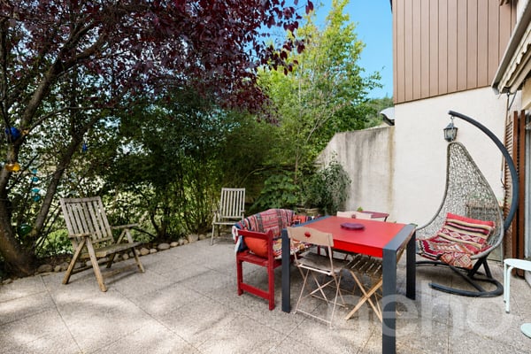 Agréable villa au jardin arboré, sans vis-à-vis 2