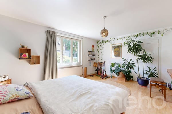 4.5-Zimmer-Reihenhaus mit Garten in begehrter Wohnlage 3