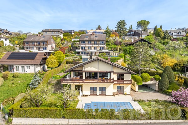 Exclusif: grande villa de 5 chambres avec piscine 12