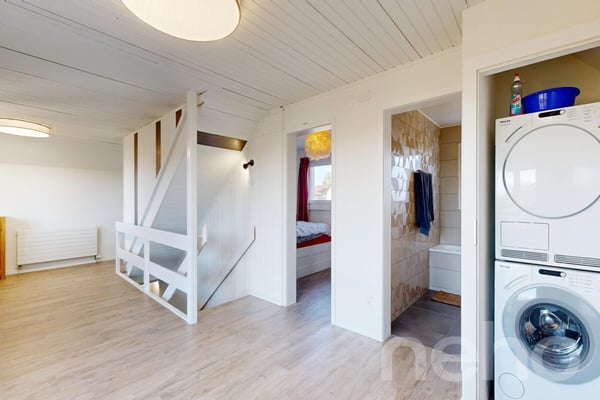 Villa individuelle rénovée avec rooftop et vue dégagée 9