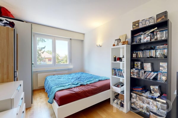 Attraktive 3.5-Zimmer-Wohnung mit teilweisem Seeblick in Horgen 9