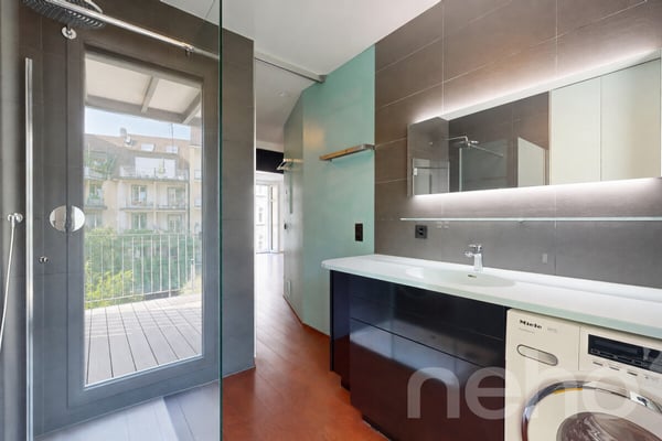 Stylisches Loft-Wohngefühl mit zwei Balkonen in Basel 10