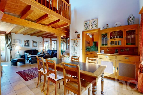 Maison en lisière de forêt, vue lac et Alpes 7