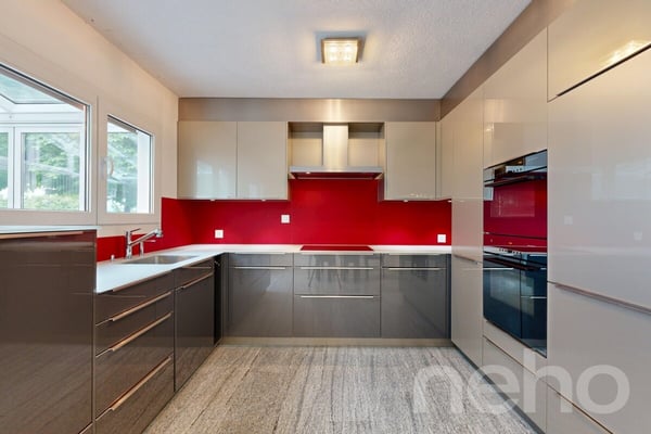 Sonniges Doppeleinfamilienhaus mit Wintergarten und Weitsicht 5